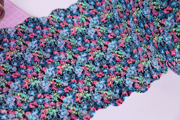 encaje elástico estampado floral. Encaje para coser lencería