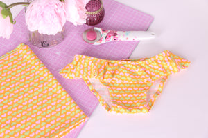 Sewing Bikini Bottoms for kids. Easy and quick pattern!