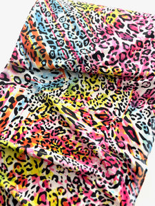 Tela de bañador animal print multicolor