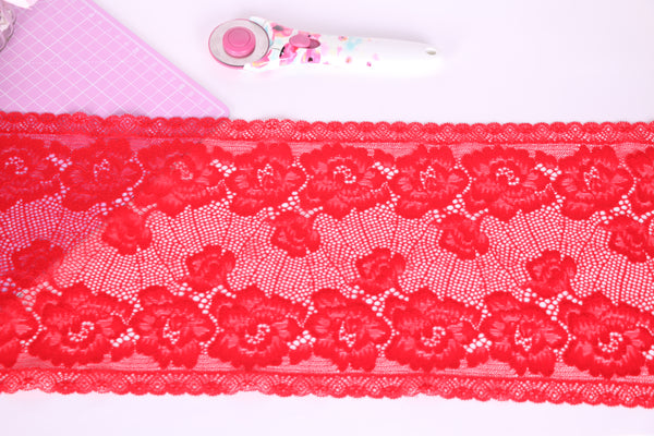 encaje de flores rojo para coser lenceria