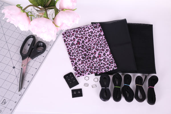 pink leopard satin underwire bra kit. kit de costura sujetador con aros leopardo rosa charmeuse