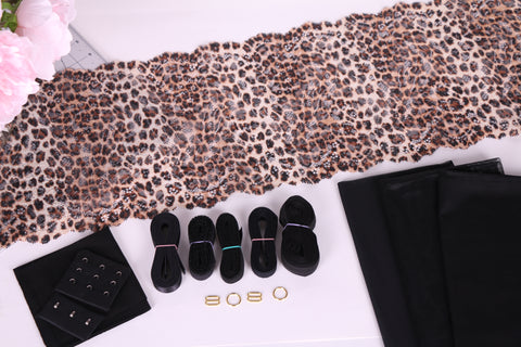 kit de costura de sujetador y braguitas encaje leopardo animal print.