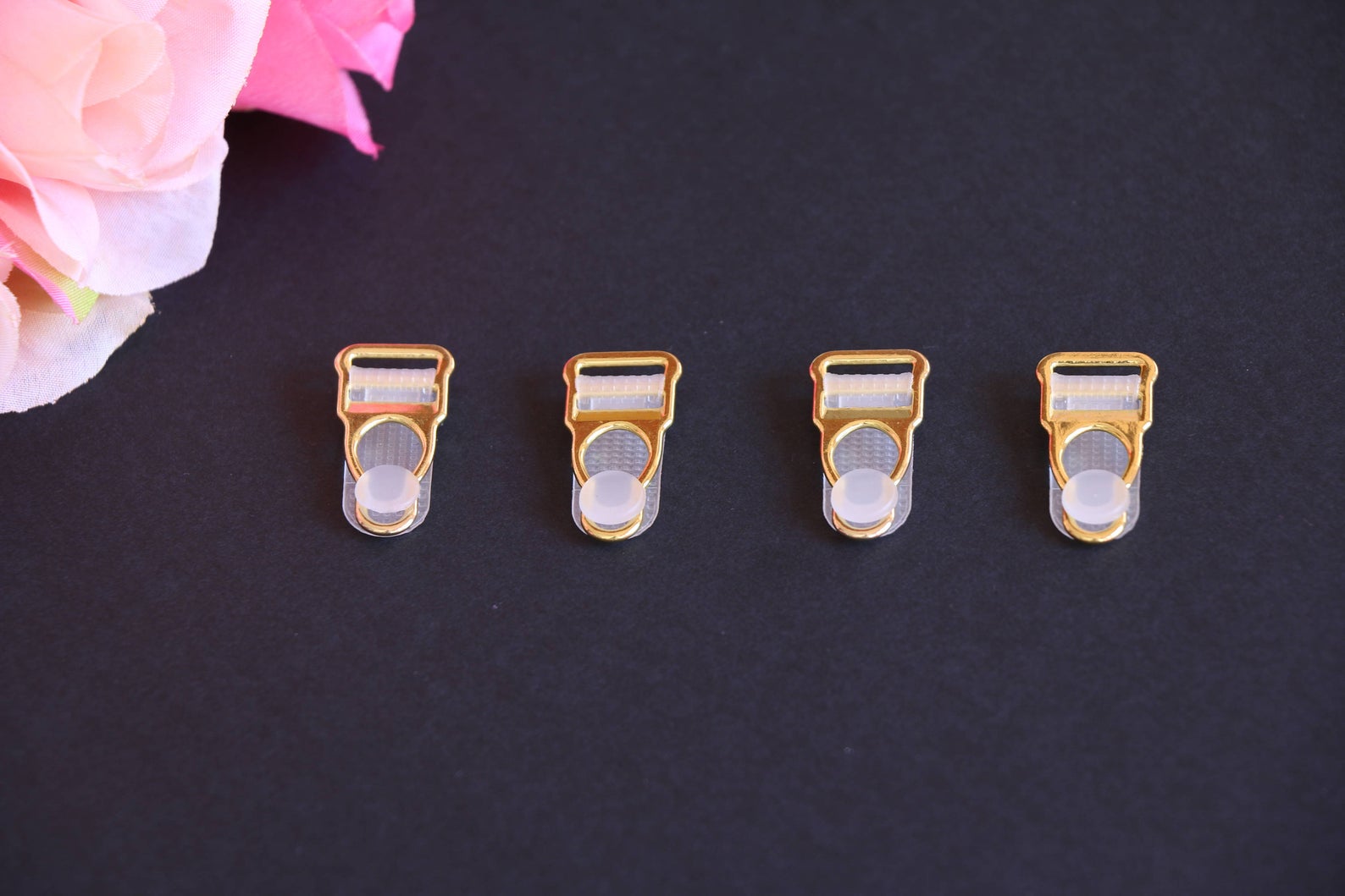 clips para ligueros dorados. 12mm gold garter clips suspender clips